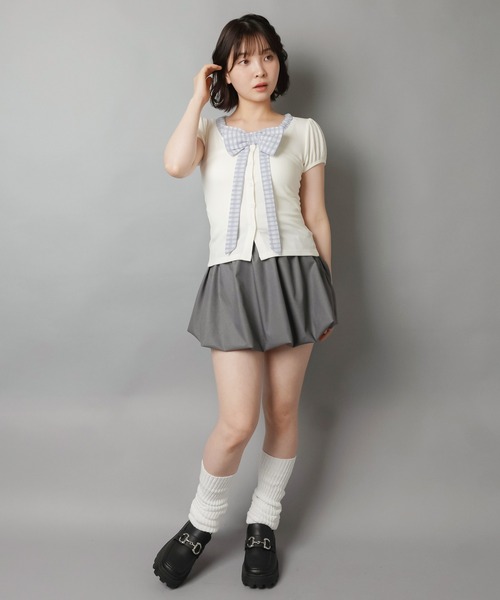 SPINNS(スピンズ)の「バルーンミニスカート/ベルト付き/インナーパンツ付き(スカート・レディース・グレー/ブラック・ONESIZE)」の22枚目の写真