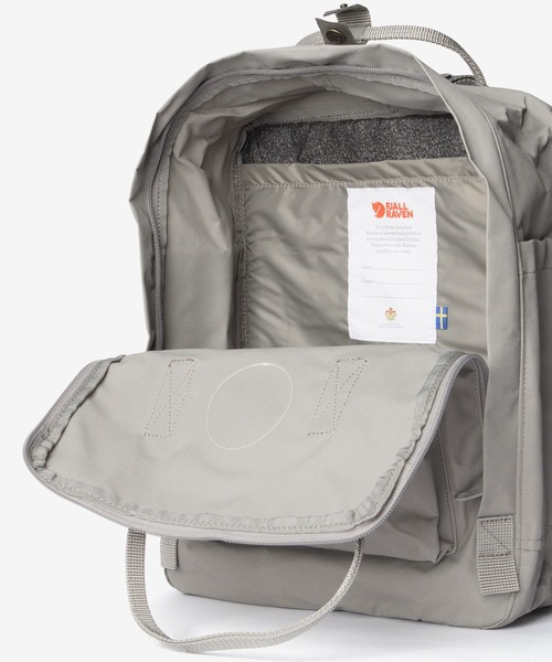 Fjallraven Kanken（フェールラーベンカンケン）の「FJALLRAVEN Kanken フェールラーベン カンケン バックパック（バックパック/リュック・レディース・グレー系2/グレー系1/ブラック/ミント/ネイビー/ロイヤルブルー/ダークグレー・FREE）」の19枚目の写真