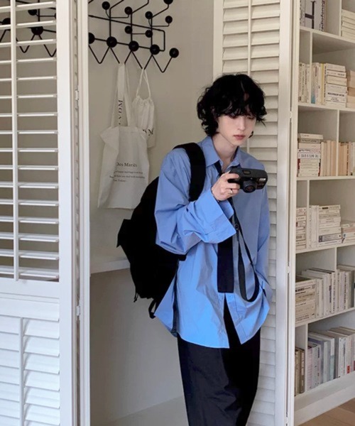 NOWLE(ノウル)の「【NOWLE】ルーズシルエット ボリュームスリーブ クリーンブロードシャツ / コットンシャツ(シャツ/ブラウス・メンズ・ホワイト/ライトブルー・MEDIUM/LARGE)」の6枚目の写真