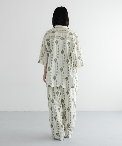 LOWRYS FARM（ローリーズファーム）の「【LFM(U)】エンブロイダリーＯＣシャツＳＳ　 761946（シャツ/ブラウス・メンズ・グリーン/ネイビー・MEDIUM/LARGE）」の13枚目の写真