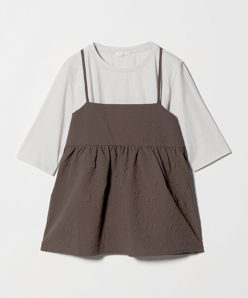 A DAY IN THE LIFE UNITED ARROWS(アデイインザライフユナイテッドアローズ)の「エンボスキャミ+Tシャツ ‐セットアイテム‐<A DAY IN THE LIFE>(Tシャツ/カットソー・レディース・ブラック/ダークブラウン/ナチュラル/グレー系・FREE)」の3枚目の写真