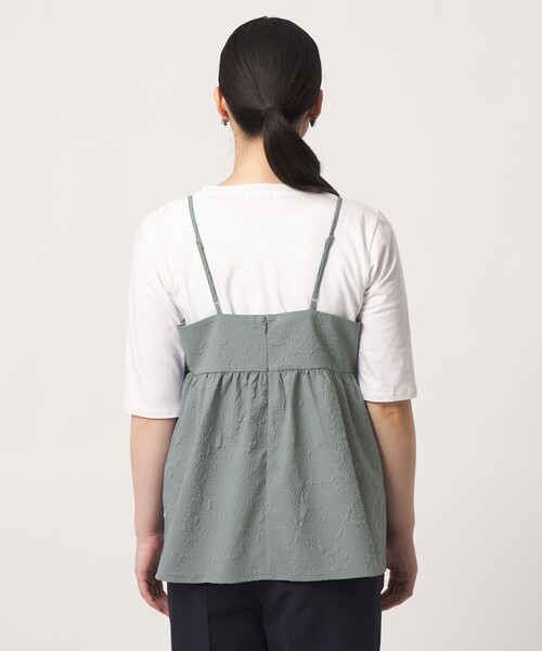 A DAY IN THE LIFE UNITED ARROWS(アデイインザライフユナイテッドアローズ)の「エンボスキャミ+Tシャツ ‐セットアイテム‐<A DAY IN THE LIFE>(Tシャツ/カットソー・レディース・ブラック/ダークブラウン/ナチュラル/グレー系・FREE)」の10枚目の写真