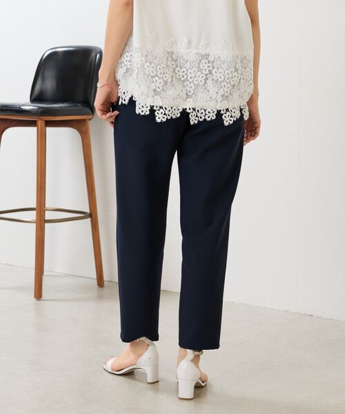 BEARDSLEY(ビアズリー)の「ウエストリブスリムパンツ(その他パンツ・レディース・ネイビー/ブラック/アイボリー・0/2/1)」の12枚目の写真