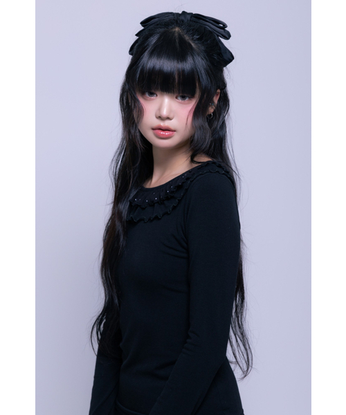 NAAIEEN(ナイエン)の「フリルネックスリムフィットロングスリーブ(Tシャツ/カットソー・レディース・ブラック・FREE)」の4枚目の写真