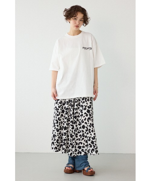 RODEO CROWNS WIDE BOWL(ロデオクラウンズワイドボウル)の「レインボーインクプリントTシャツ(Tシャツ/カットソー・レディース・ピンク/ベージュ/ブラック/オフホワイト・MEDIUM/LARGE)」の21枚目の写真