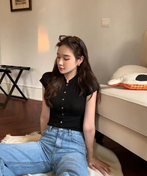 FAVORITO（ファヴォリート）の「シングルブレストトップス（Tシャツ/カットソー・レディース・ホワイト/ライトグレー/ブラック/ブルー・F）」の17枚目の写真
