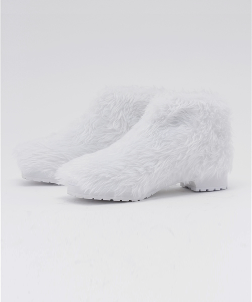 OUTLET（アウトレット）の「【IKUMI】FAKEFARBOOTS（ブーツ・レディース・ブラック/ホワイト・LARGE/MEDIUM）」の2枚目の写真