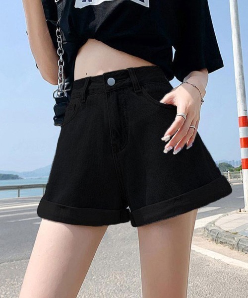 Flugge(フラッジー)の「デニムショートパンツ(デニムパンツ・レディース・ライトブルー/ブラック・LARGE/MEDIUM)」の2枚目の写真