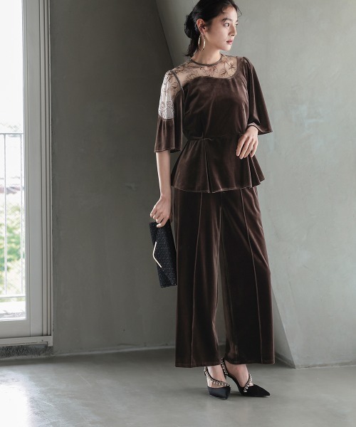 Callarus（カラルス）の「【お呼ばれ・よそいき・結婚式・パーティー・オケージョンドレス】アシメレースデザインベロアブラウスパンツセットアップドレス〔Callarus〕（パンツドレス・レディース・グレー/ブラウン・3L/M/LL/L）」の5枚目の写真