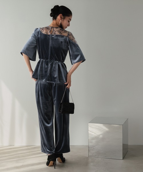 Callarus（カラルス）の「【お呼ばれ・よそいき・結婚式・パーティー・オケージョンドレス】アシメレースデザインベロアブラウスパンツセットアップドレス〔Callarus〕（パンツドレス・レディース・グレー/ブラウン・3L/M/LL/L）」の21枚目の写真