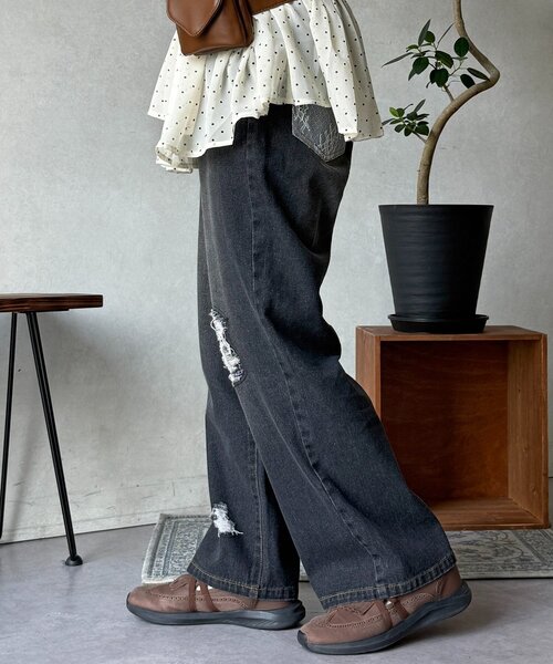 CPCM(シーピーシーエム)の「ダメージレースデニムパンツ(その他パンツ・レディース・ネイビー/サックスブルー/ブラック・PS/FREE)」の5枚目の写真