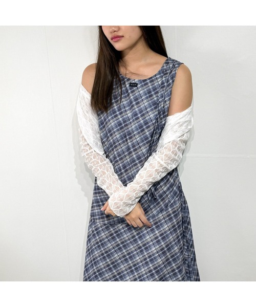 marcydorn(マーシードルン)の「アシンメトリーヘムチェックロングワンピース ノースリーブ(ワンピース・レディース・ブルー・S/M/L)」の17枚目の写真