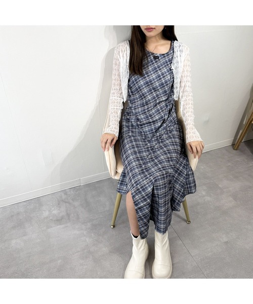 marcydorn(マーシードルン)の「アシンメトリーヘムチェックロングワンピース ノースリーブ(ワンピース・レディース・ブルー・S/M/L)」の14枚目の写真