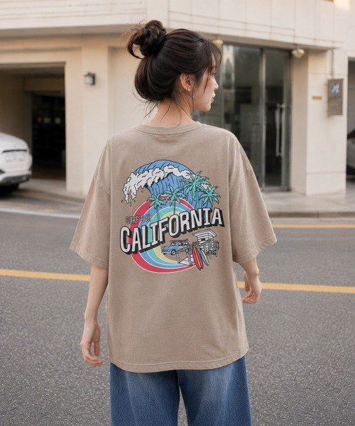 B.I.D.（ビーアイディー）の「《Bd》ピグメント加工　ポケット付きバックプリント クルーネックTシャツ（Tシャツ/カットソー・レディース・ベージュ/ホワイト・MEDIUM）」の10枚目の写真