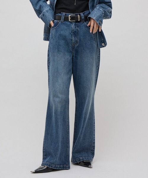 Lui's(ルイス)の「デニムストレートパンツ(デニムパンツ・レディース・インディゴブルー/ブラック・36/38)」の1枚目の写真
