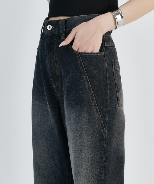 Lui's(ルイス)の「デニムストレートパンツ(デニムパンツ・レディース・インディゴブルー/ブラック・36/38)」の21枚目の写真