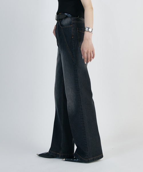 Lui's(ルイス)の「デニムストレートパンツ(デニムパンツ・レディース・インディゴブルー/ブラック・36/38)」の5枚目の写真
