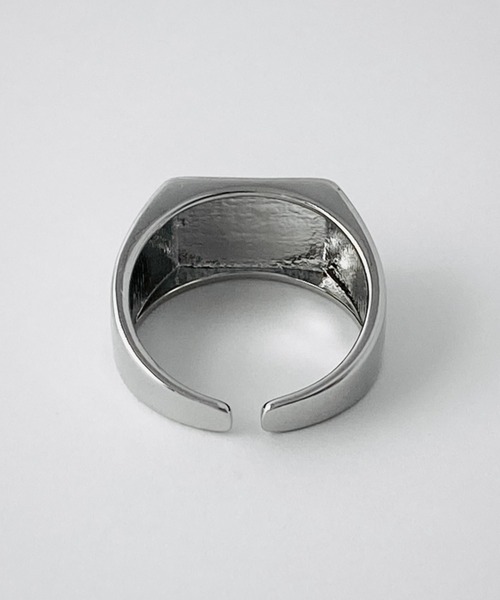 NOEL(ノエル)の「Square Signet Ring #293 フリーサイズリング(リング・メンズ・シルバー・FREE)」の4枚目の写真