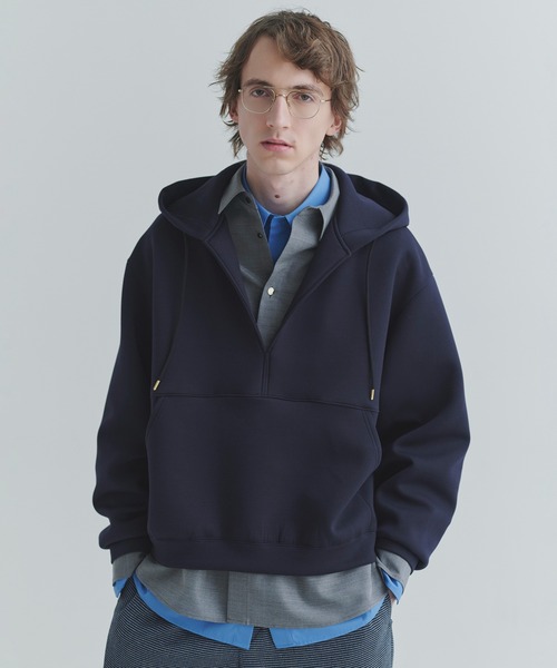 CULLNI（クルニ）の「Minimal Skipper Double Face Hoodie（パーカー・メンズ・グレー/ブラック/グリーン/ネイビー・1/2/0）」の4枚目の写真