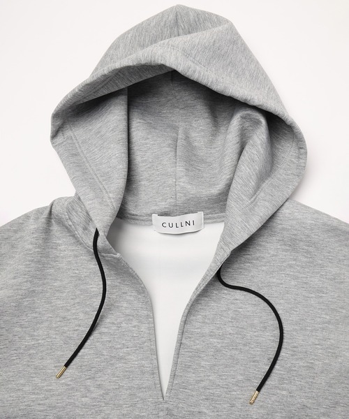CULLNI（クルニ）の「Minimal Skipper Double Face Hoodie（パーカー・メンズ・グレー/ブラック/グリーン/ネイビー・1/2/0）」の12枚目の写真