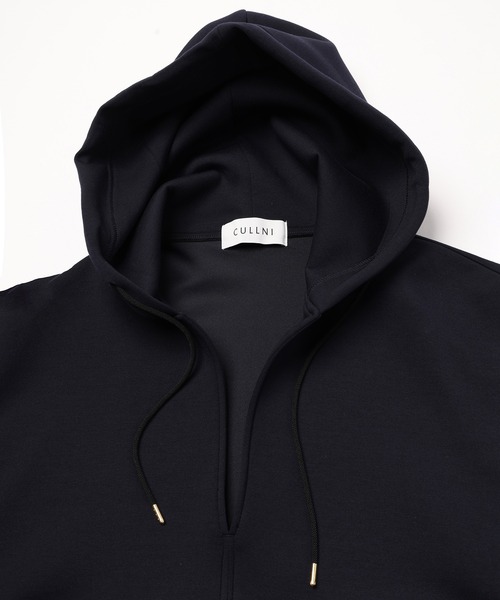 CULLNI（クルニ）の「Minimal Skipper Double Face Hoodie（パーカー・メンズ・グレー/ブラック/グリーン/ネイビー・1/2/0）」の9枚目の写真