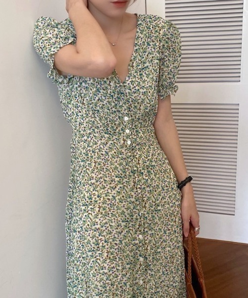 YUGA(ユーガ)の「YUGA_YGMC Korean-style Small floral print chiffon maxi dress(ワンピース・レディース・ライトグリーン/ラベンダー・FREE)」の11枚目の写真