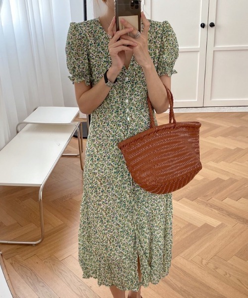 YUGA(ユーガ)の「YUGA_YGMC Korean-style Small floral print chiffon maxi dress(ワンピース・レディース・ライトグリーン/ラベンダー・FREE)」の19枚目の写真