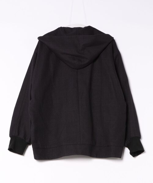 DRESSLAVE(ドレスレイブ)の「endalence / dolman coach jacket(ドルマンコーチジャケット)(ブルゾン・レディース・ブラック・38)」の2枚目の写真