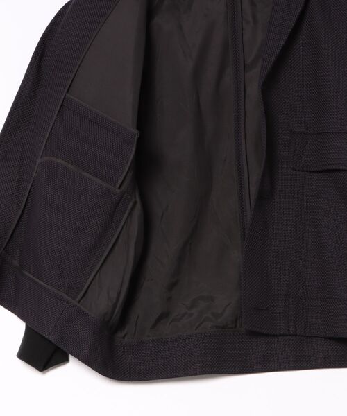 DRESSLAVE(ドレスレイブ)の「endalence / dolman coach jacket(ドルマンコーチジャケット)(ブルゾン・レディース・ブラック・38)」の3枚目の写真