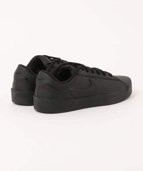 NIKE（ナイキ）の「《NIKE》コート ヘリテイジ SL（スニーカー・メンズ・ブラック×ブラック/ホワイト×ホワイト/ブラック×ホワイト/ホワイト×ブラック・25.5cm/26.5cm/26.0cm/28.0cm/27.5cm/27.0cm）」の5枚目の写真