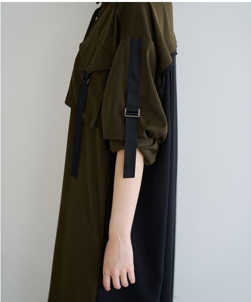 Editt by YECCA VECCA（エディットバイイェッカヴェッカ）の「ミリタリーロングシャツワンピース（シャツワンピース・レディース・カーキ/グリーン/ストライプ・FREE）」の9枚目の写真