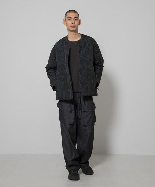 WHITE MOUNTAINEERING(ホワイトマウンテニアリング)の「『別注』White Mountaineering×EKAL BIKER PANTS(デニムパンツ・メンズ・ブルー・3/2)」の13枚目の写真