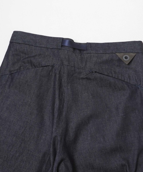 WHITE MOUNTAINEERING(ホワイトマウンテニアリング)の「『別注』White Mountaineering×EKAL BIKER PANTS(デニムパンツ・メンズ・ブルー・3/2)」の17枚目の写真