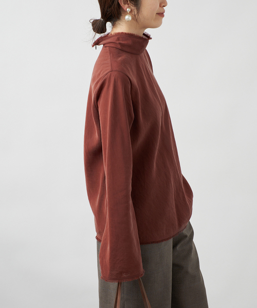 VERMEIL par iena(ヴェルメイユパーイエナ)の「Bias High-Neck ブラウス(シャツ/ブラウス・レディース・ボルドー/ブラック/ホワイト・FREE)」の21枚目の写真