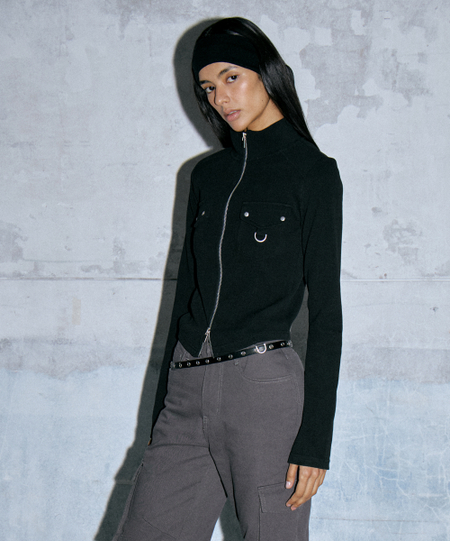 WAARFORWOMAN(ワール・フォー・ウーマン)の「WT-50 ツーポケットジップアップ(2colors)(その他トップス・レディース・チャコールグレー/ブラック・FREE)」の6枚目の写真