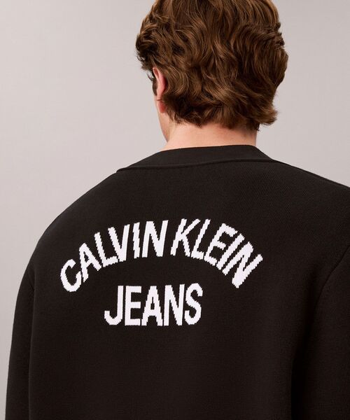 Calvin Klein(カルバン・クライン)の「ニット - バーシティカーディガンセーター(カーディガン/ボレロ・メンズ・グレー/ブラック・L/S/M)」の21枚目の写真