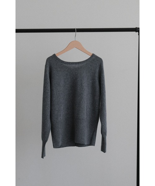 tento（テント）の「【PREMIUM YARN】2Way Front-to-Back Cashmere Knit Sweater（ニット/セーター・レディース・ブラウン/グレー/レッド・FREE）」の13枚目の写真
