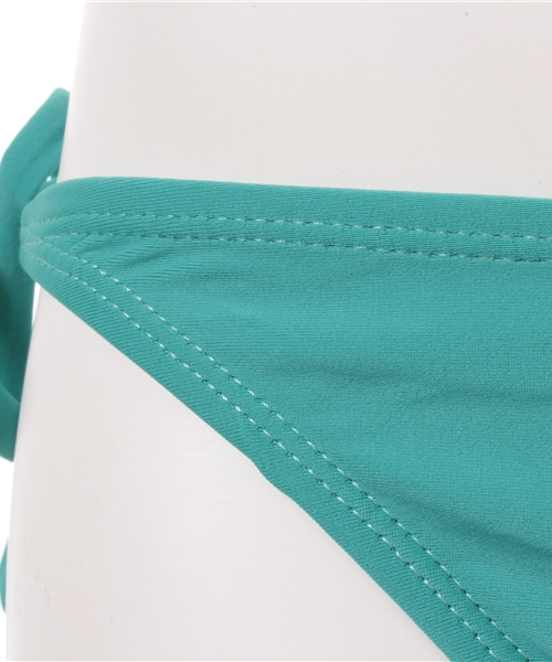 Luz Llena (philter)（ラズレナ　フィルター）の「[2点SET]フリンジデザイン・三角ビキニセット/3Dビキニ/水着（水着・レディース・イエロー/コーラル/グリーン/ブルー/ブラック/ホワイト・MEDIUM/SMALL/LARGE）」の12枚目の写真