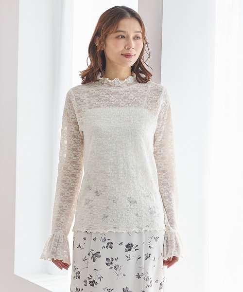 Honeys(ハニーズ)の「レースハイネックトップス(Tシャツ/カットソー・レディース・グレイッシュブルー/ブラック/アイボリー・3L/L/LL/M/S)」の6枚目の写真
