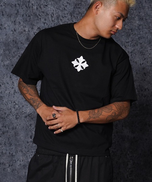 GUIDER（ガイダー）の「【GUIDER】センタークロス Tee / Center Cross Tee（Tシャツ/カットソー・メンズ・ホワイト/チャコールグレー/ブラック・S/M/L）」の3枚目の写真