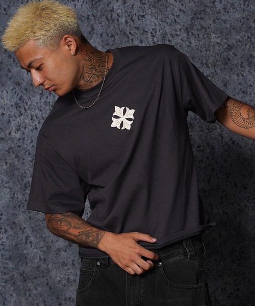 GUIDER（ガイダー）の「【GUIDER】センタークロス Tee / Center Cross Tee（Tシャツ/カットソー・メンズ・ホワイト/チャコールグレー/ブラック・S/M/L）」の14枚目の写真