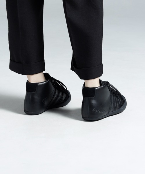 Y-3(ワイスリー)の「Y-3 PRO MODEL 3G(スニーカー・メンズ・ブラック系・27.0cm/27.5cm/28.0cm/28.5cm/29.0cm/29.5cm/24.0cm/24.5cm/25.0cm/25.5cm/26.0cm/26.5cm/22.5cm/23.0cm/23.5cm)」の3枚目の写真