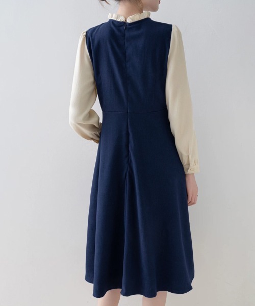 ONEP STAR（ワンピスター）の「配色フリルカラー長袖フレアワンピース（ワンピース・レディース・ネイビー・MEDIUM/X-LARGE/LARGE）」の10枚目の写真