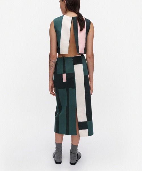 marimekko(マリメッコ)の「Valinta Attika / Top(Tシャツ/カットソー・レディース・グリーン系その他・34)」の3枚目の写真