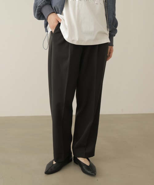 Bou Jeloud(ブージュルード)の「SLIM UP+タックパンツ(スラックス・レディース・グレー/ブラック・40/38)」の8枚目の写真