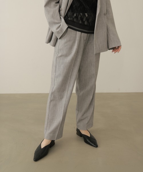 Bou Jeloud(ブージュルード)の「SLIM UP+タックパンツ(スラックス・レディース・グレー/ブラック・40/38)」の22枚目の写真