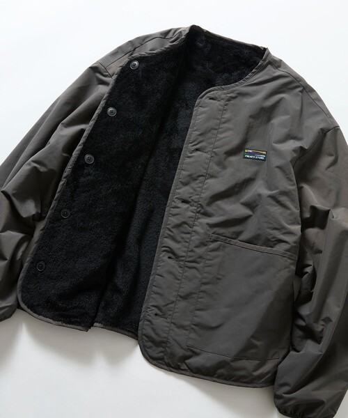 FREAK'S STORE（フリークスストア）の「限定展開 ワンポイントロゴ リバーシブル クルーネック ブルゾン（ブルゾン・メンズ・レオパード/オリーブ/ブラック/チャコールグレー/ネイビー・MEDIUM/LARGE/X-LARGE/SMALL）」の3枚目の写真