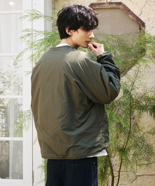 FREAK'S STORE（フリークスストア）の「限定展開 ワンポイントロゴ リバーシブル クルーネック ブルゾン（ブルゾン・メンズ・レオパード/オリーブ/ブラック/チャコールグレー/ネイビー・MEDIUM/LARGE/X-LARGE/SMALL）」の8枚目の写真