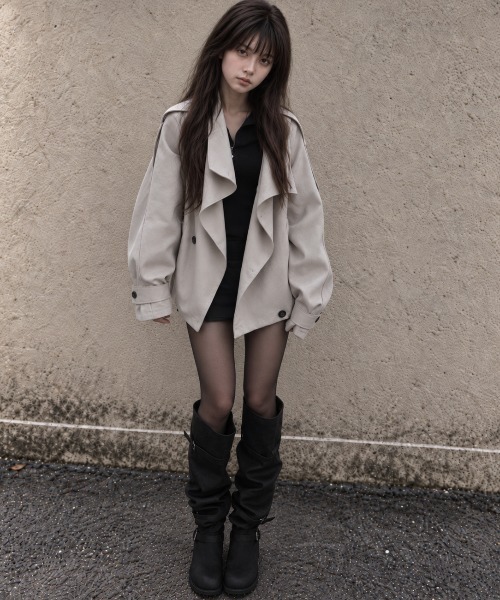 Aelina（エリナ）の「スタンドカラーダブルブレストトレンチコート（トレンチコート・レディース・ブラック/ライトグレー/キャメル・FREE）」の10枚目の写真