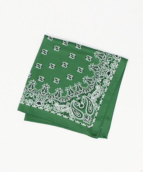 RODE SKO（ロデスコ）の「RODE SKO バンダナ柄スカーフ（バンダナ/スカーフ・レディース・ホワイト/レッド/ネイビー/グリーン/ブラウン/ボルドー/グレー・FREE）」の4枚目の写真